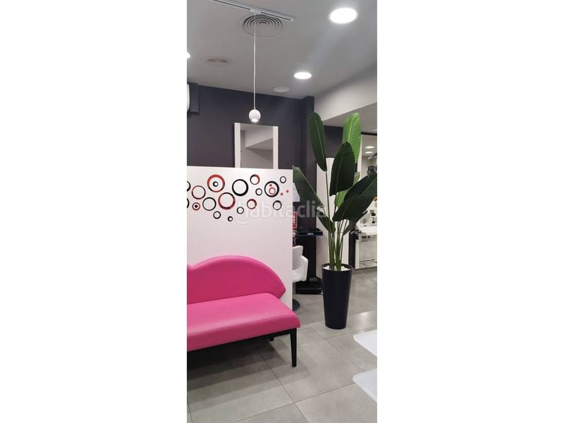 Foto a33bdb86-fa9f-4fc9-8b2c-90017ff86731. Local comercial  en venta en Valls