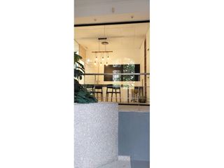Locale commerciale in Plaza Pati