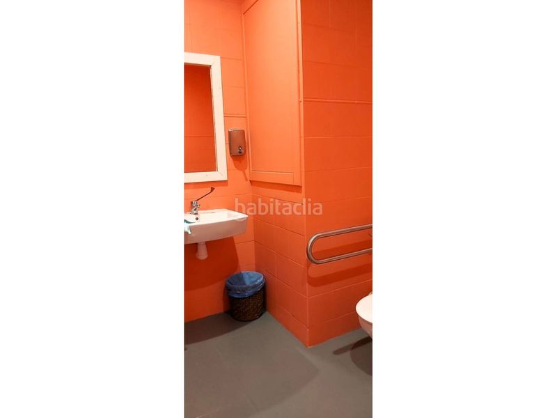 Foto 2494f078-c5ef-43bf-97c0-c3c3c3929be1. Lloguer local comercial a Valls