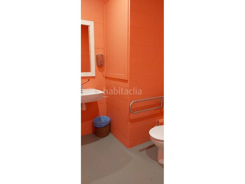 Foto a8d0f043-3068-4624-a15a-cd2ada4dc102. Lloguer local comercial a Valls