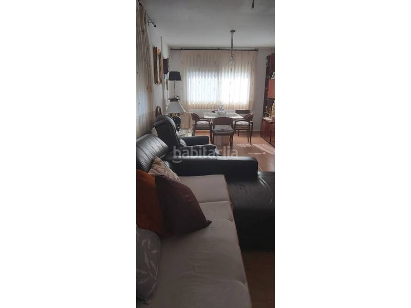 Foto b0757f84-faa4-4e4a-a612-41f5a8cc423f. Casa amb calefacció aparcament a Montferri
