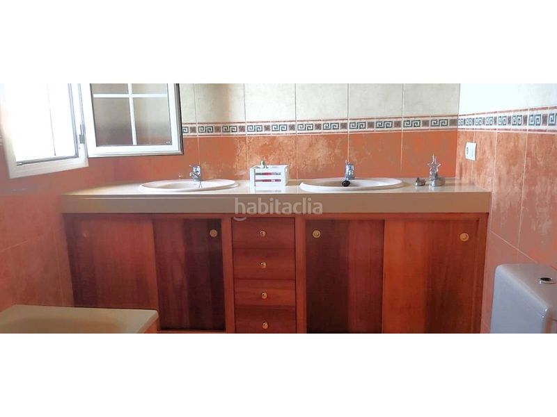 Foto 3bd74912-1582-4905-ba74-82ea0511f182. Casa amb calefacció a Puigpelat