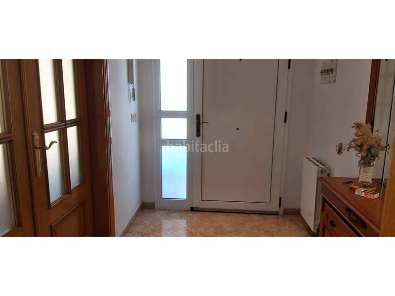 Foto 53d12059-a3a3-4090-9941-9c8ae59a6541. Casa amb calefacció a Puigpelat