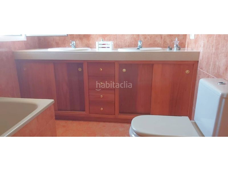 Foto af65b2bb-4754-485f-8014-36f245165cc1. Casa amb calefacció a Puigpelat