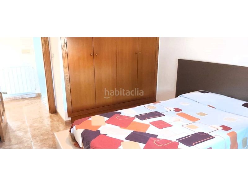Foto c4ebacf0-8a26-465d-ac37-d9c713d009de. Casa amb calefacció a Puigpelat