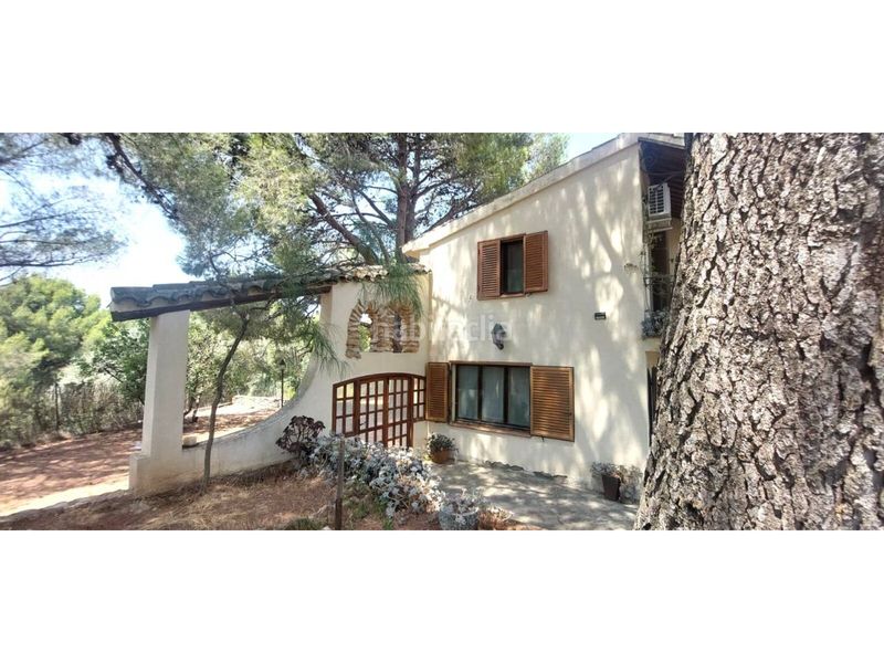 Foto d96adf38-4f11-40f2-b9b4-b82b99305d19. Chalet venta de chalet rústico en Valls