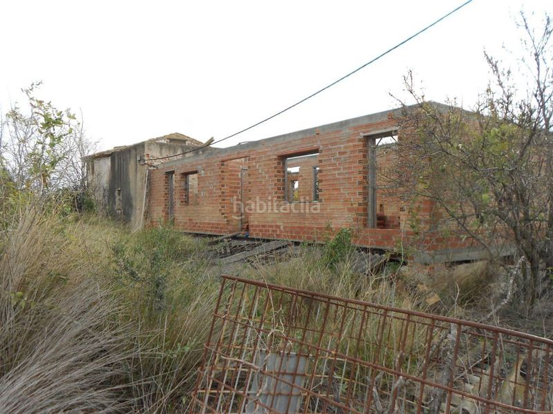 Foto 83dce018-80ed-4a53-8ae2-eac218aa2a5e. Finca rústica terreno con edificación en venta en Valls