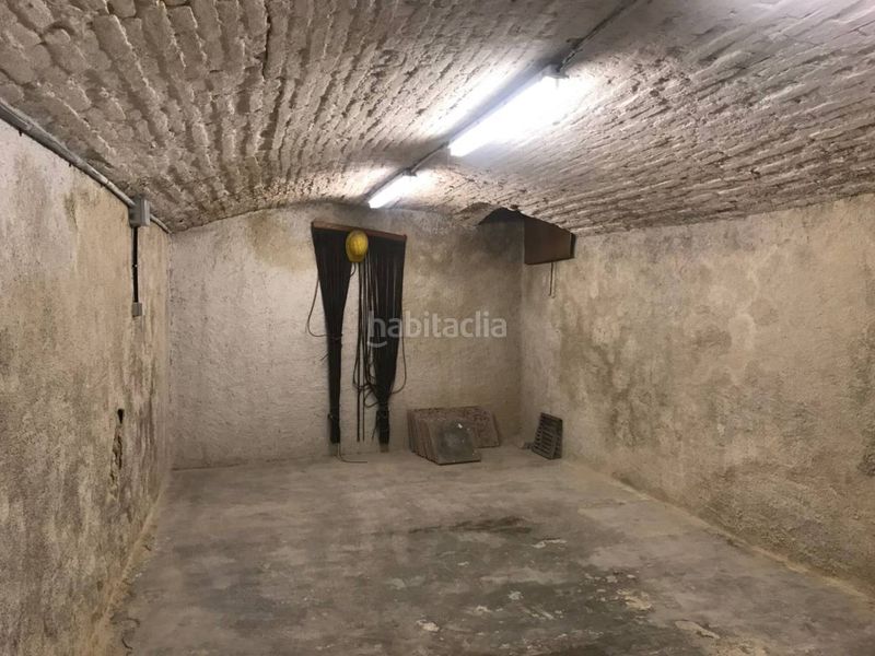 Foto b8f2683e-8500-4cbc-a4e3-509e6f1a5765. Local comercial  en venta en Valls