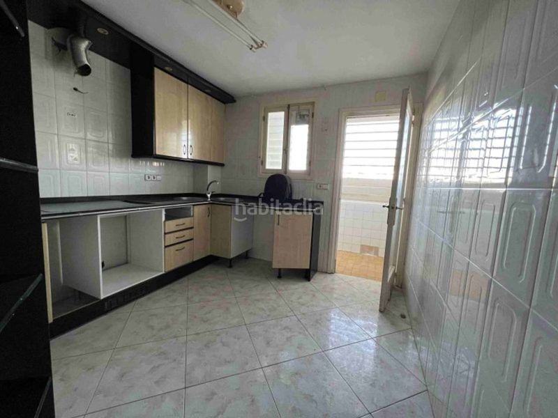Foto 42e53476-b93c-496a-ae5e-676bedecf1ec. Piso  en venta en Valls