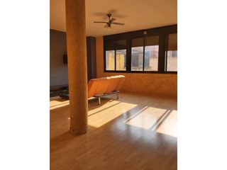 Etagenwohnung  Calle jacint verdaguer. Piso en alquiler en valls
