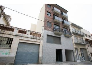 Aparcament cotxe  Carrer sant sebastià. Superficie total 30 m², parking superficie útil 30 m², estado co