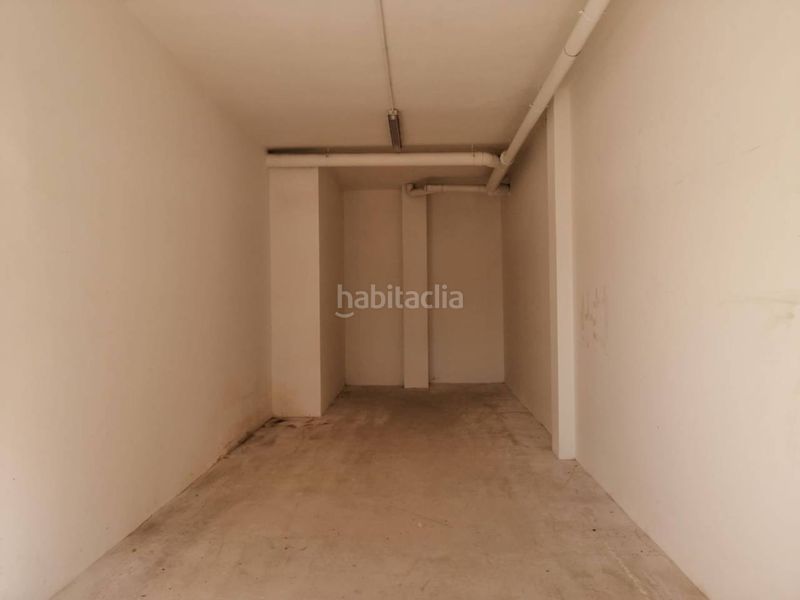 Foto 7f0093a3-8b12-4728-8cd1-0029435bc3fc. Aparcament cotxe a Vilallonga del Camp