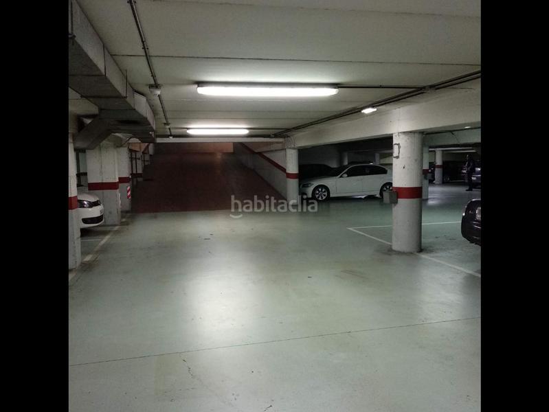 Foto e2e4ace2-d650-4415-961a-5ec926364a7d. Location parking voiture dans calle doctor severo ochoa 27 dans Avilés