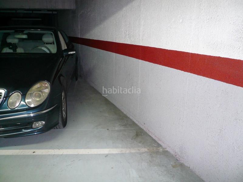 Foto e55582f9-18e8-44ea-8fa7-50339b7fd2f8. Miete autoparkplatz in calle doctor severo ochoa 27 in Avilés