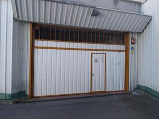Aparcament cotxe a Calle alonso de ojeda 5. Villalegre, (avilés) plaza de garaje cerrada 36 m2