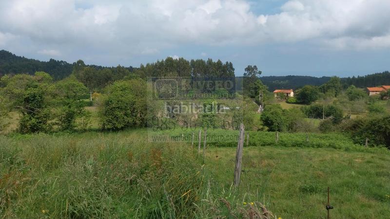 Foto 1c76e51e-6e9f-4095-a98b-2cd9703f7372. Terreno residencial ultima parcela edificable en Pillarno, () asturias en Castrillón