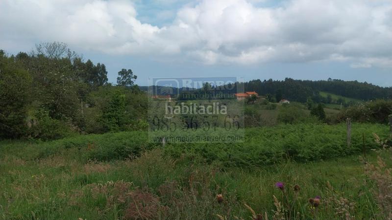 Foto 28eff453-7edc-4429-b53a-d62b86b8f476. Terreno residencial ultima parcela edificable en Pillarno, () asturias en Castrillón
