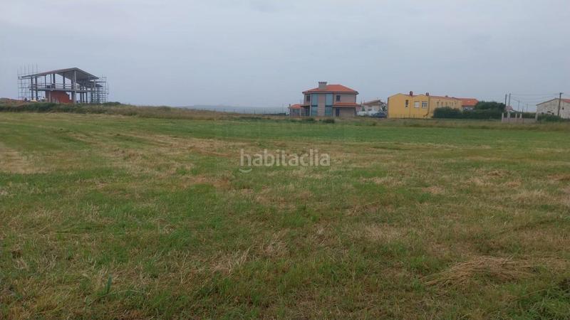 Foto b866b47a-433b-4f2d-b28f-cb3363aee166. Terrain résidentiel dans Verdicio-Bañugues-Cabo Peña Gozón