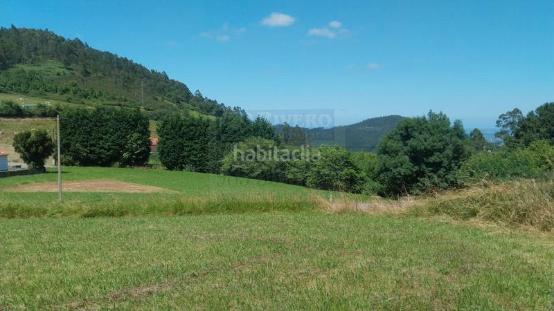 Foto 32d373f3-621a-4486-ae34-ddd8646a7098. Terrain résidentiel dans Illas