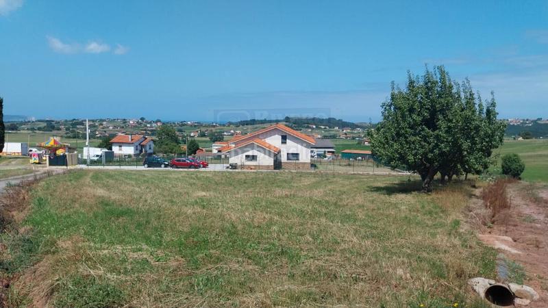 Foto da86e51a-da7b-4b6f-b207-88868774dd7f. Terrain résidentiel dans Bocines-Nembro-Cardo Gozón