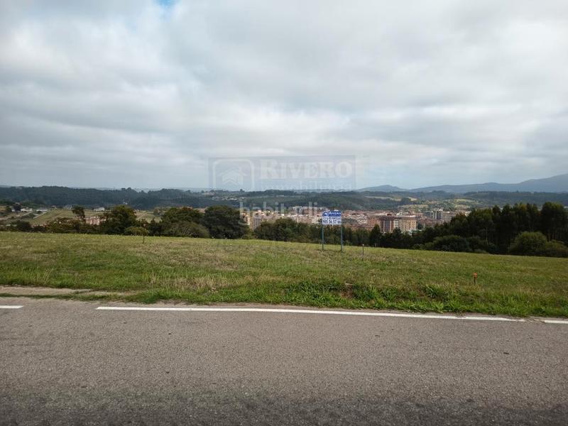 Foto 43e468bb-a102-48ee-9396-f270956c4865. Terreno residencial parcela urbana zona Piedras Blancas () asturias en Castrillón