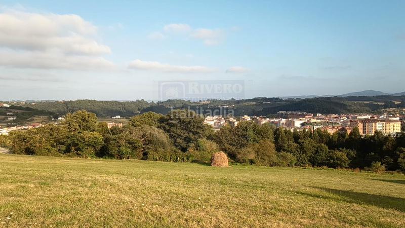 Foto 596927f2-6288-4ea2-9397-b1d56b81fc5d. Terreno residencial parcela urbana zona Piedras Blancas () asturias en Castrillón