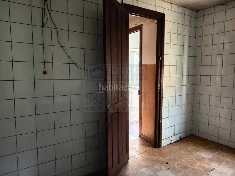 Foto 4683f125-67f3-4c75-b420-c9ba520935b8. Haus in Bocines-Nembro-Cardo Gozón