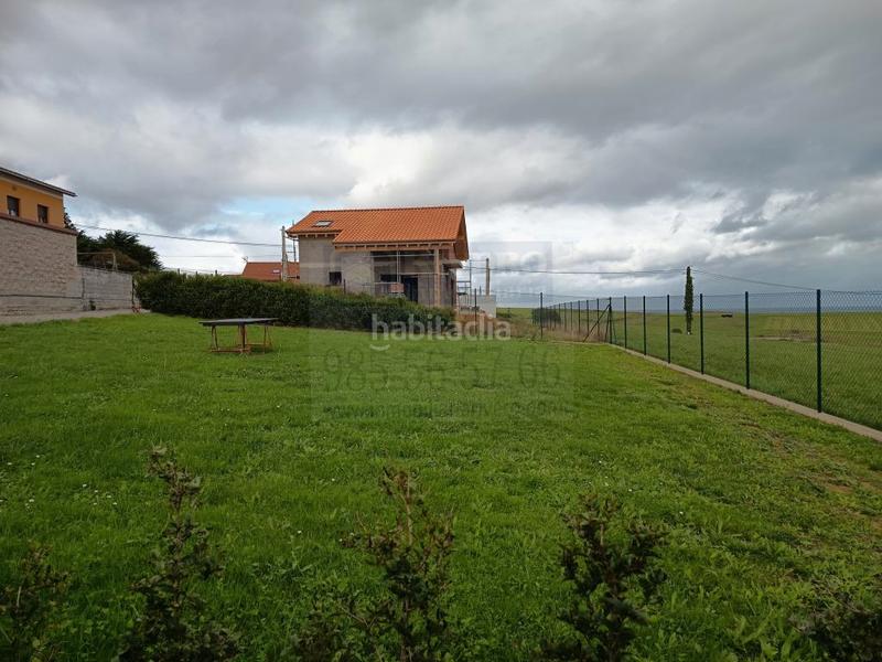 Foto ae23c1e3-2657-4150-8e89-ad54b0777e37. Terreny residencial a Verdicio-Bañugues-Cabo Peña Gozón