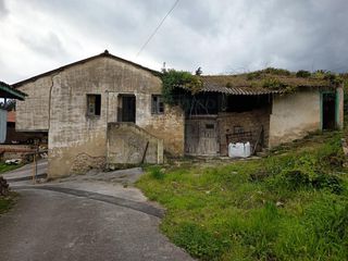 Casa  N/a. Casa, cuadra, local, huerta para restaurar en illas (asturias) 4