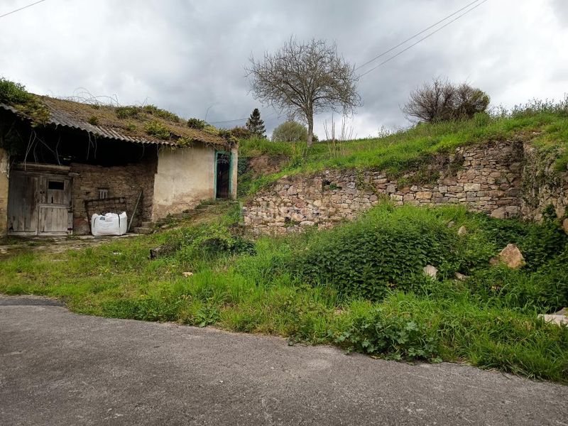 Foto 64a7a6b4-3520-4af8-88ad-001f76b00470. House in Illas