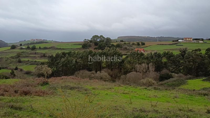 Foto bd5d2042-41c2-4ea2-a8be-e80da9c39ce5. Terreny residencial a Verdicio-Bañugues-Cabo Peña Gozón