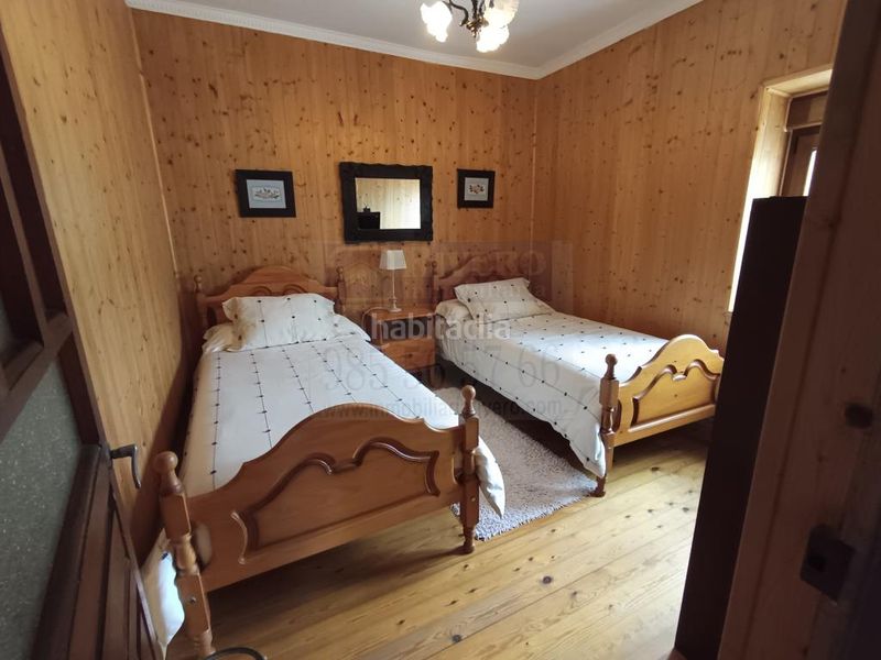 Foto ba0dce30-37e5-4087-aa38-42845a0b949a. Casa a Verdicio-Bañugues-Cabo Peña Gozón