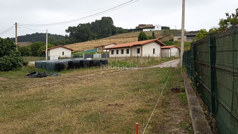 Foto 25b63f02-3f0d-4e6e-818c-5bc8edf1fb86. Terreny residencial a Verdicio-Bañugues-Cabo Peña Gozón
