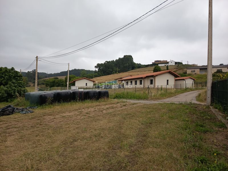 Foto 65ebd397-7b29-471f-8754-a47e977fe9e6. Terreny residencial a Verdicio-Bañugues-Cabo Peña Gozón