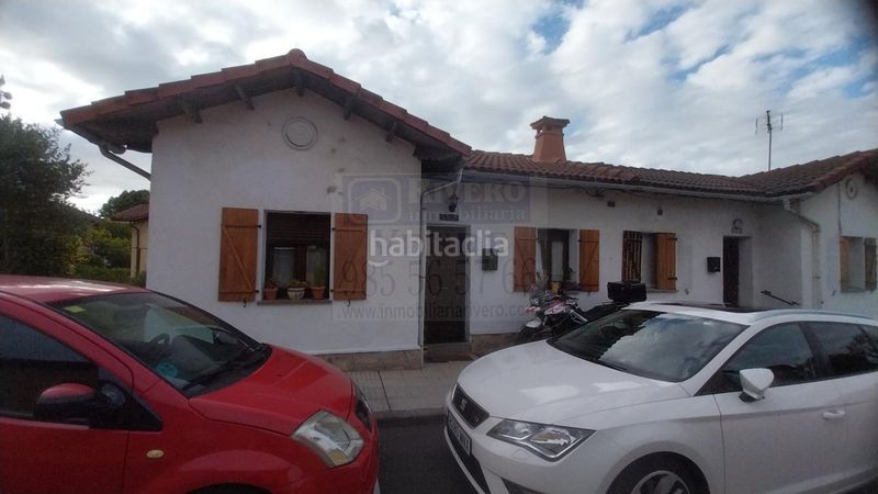 Foto 9fda5be5-bd36-4bd8-b0a1-984181688553. Casa amb calefacció a Corvera de Asturias