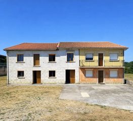 House  Aldea el campo. Zona podes, costa de gozón, casa, cuadra, panera, finca parcelab
