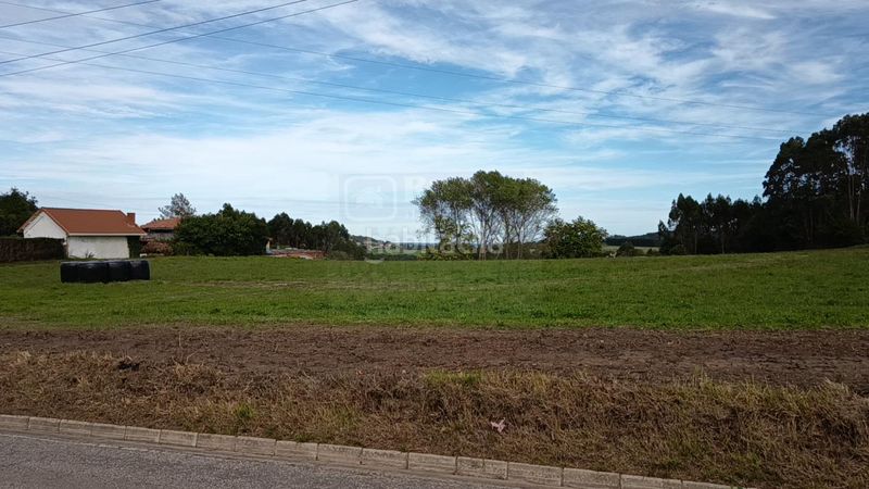 Foto ee2e0b98-149b-43a2-926b-0303f41cdb09. Terreny residencial a Bocines-Nembro-Cardo Gozón