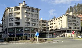Parking voiture à Elgoibar. Se vende garaje en jausoro plaza