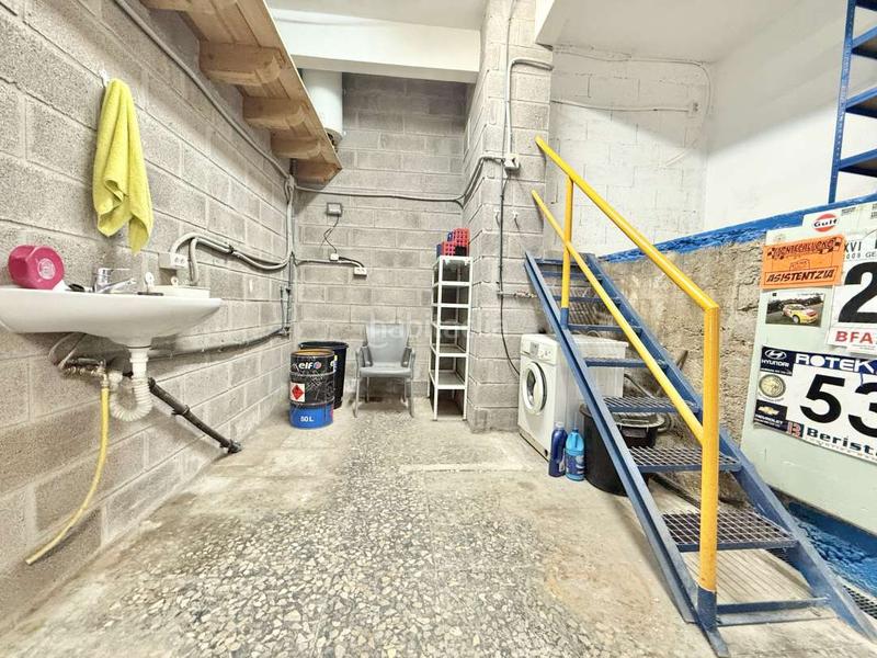 Foto a971a766-cd3a-4228-acdd-7e0584765708. Local comercial se vende local en toletxe kalea en Elgoibar