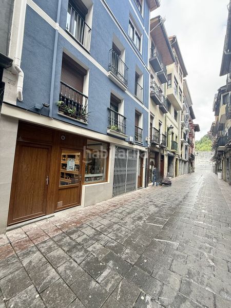 Foto 98c0a423-64b8-49e0-b7c3-4b0ccdd9682f. Local comercial a Elgoibar