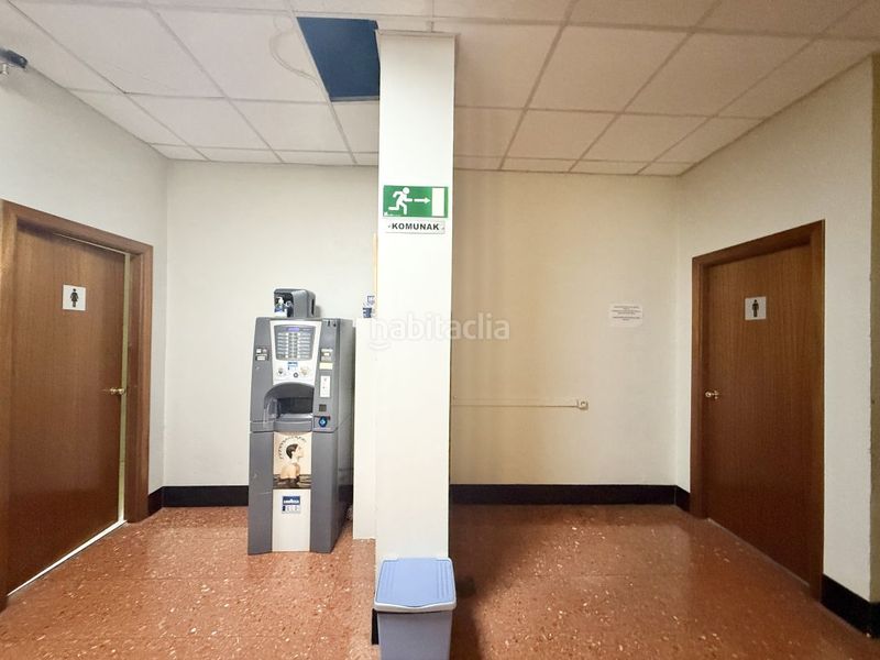 Foto 28acd597-6060-44ac-bed3-04018ba73437. Location local commercial dans Elgoibar