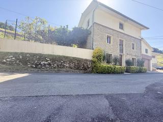 Casa  Garagartza kalea arane erreka. Se vende casa encantadora en mendaro