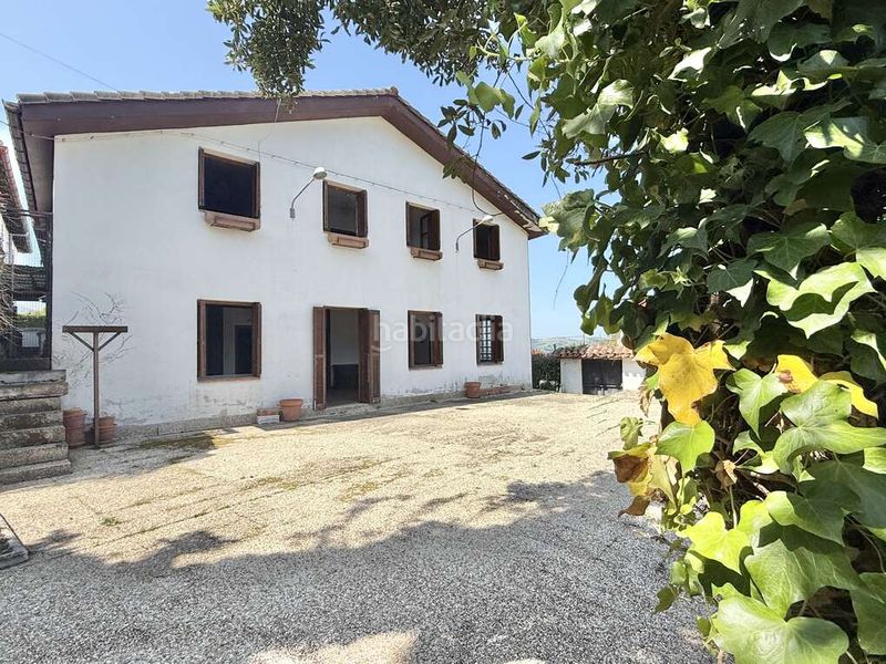 Foto 171de8df-4b1c-442e-8300-2220f8fff297. Casa a Zestoa