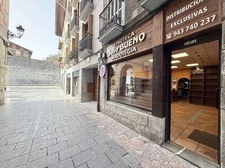 Locale commerciale in Errosario Kalea