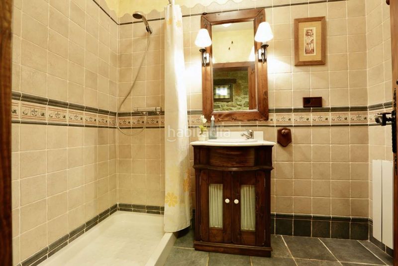 Foto b295ee72-55c2-4bdc-9c69-7c2b334b17d1. Casa amb aparcament a Elgoibar