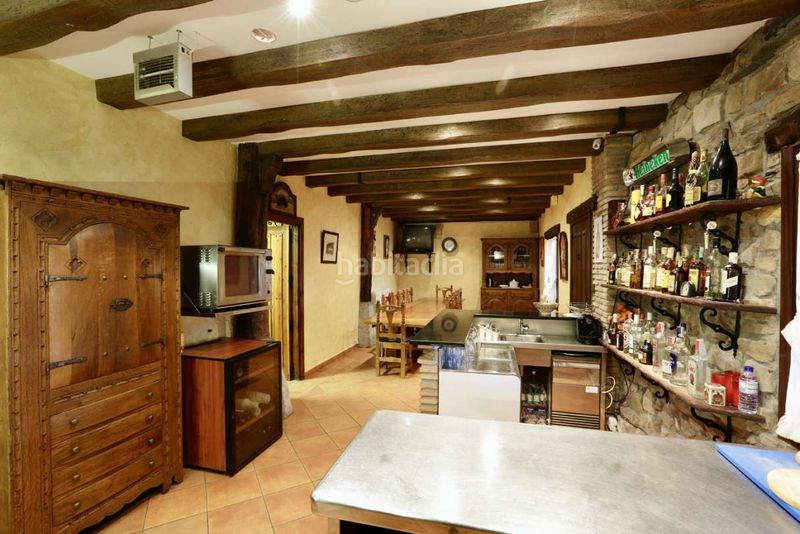 Foto d67f37e3-bbc0-4521-9ffe-db7ff801b1a9. Casa amb aparcament a Elgoibar