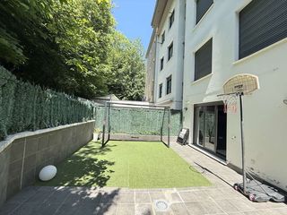 Etagenwohnung  Santa klara kalea. Se vende coqueta vivienda en santa klara kalea