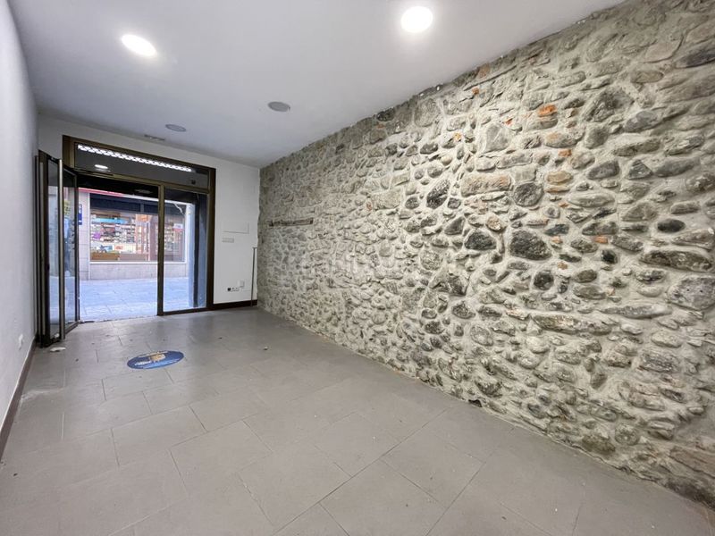 Foto f34cdf32-2917-47d1-9cd1-145ee2725b1f. Local comercial en Elgoibar