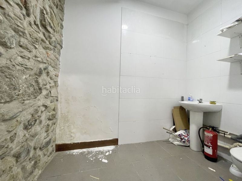 Foto fcc69a40-ec15-4c38-9a93-4dd526c9f8c5. Local comercial en Elgoibar