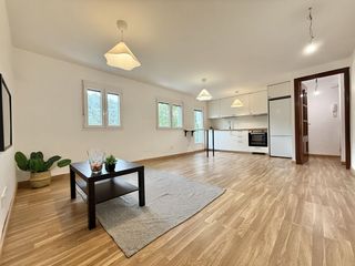 Flat  Iñiguez de karkizano. Vivienda reformada lista para entrar a vivir